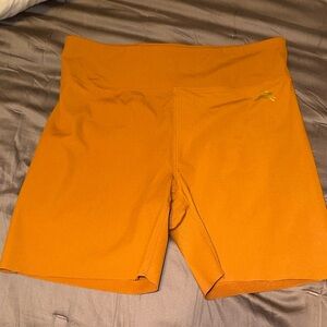 TRACKSMITH biker shorts NWOT